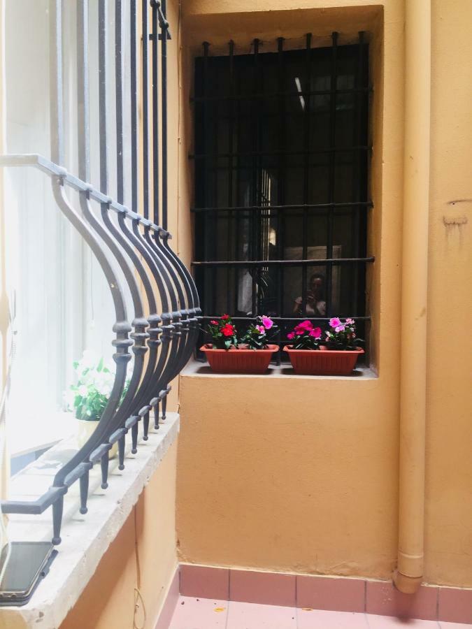 Apartamento Portici Di Via Piella Bolonia Exterior foto